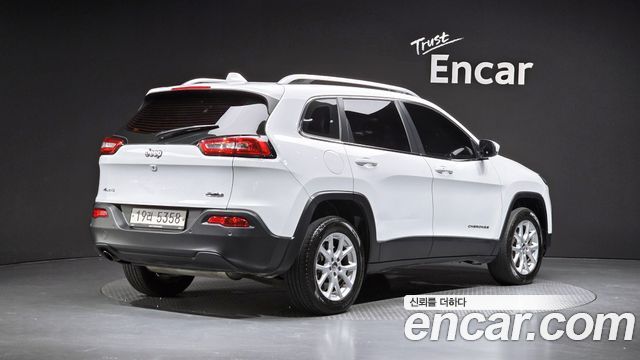 Jeep Cherokee 2017 — photo 2