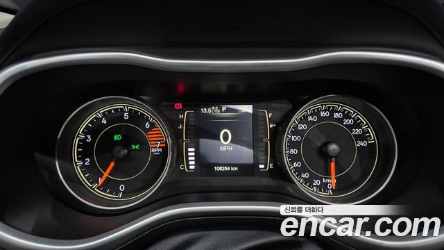 Jeep Cherokee 2017 — photo 8