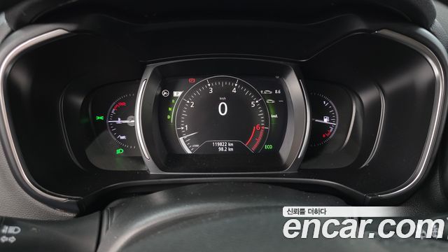 Renault Korea QM6 2020 — photo 11