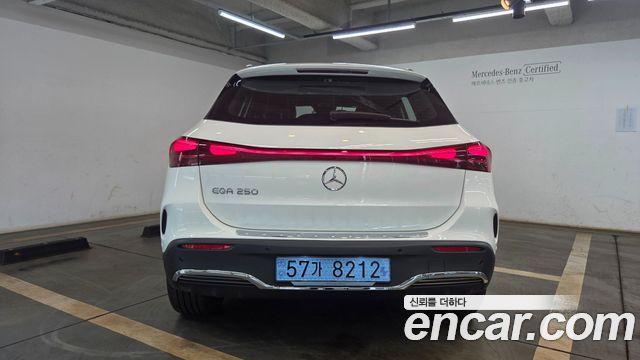 Mercedes-Benz EQA 2026 — photo 2