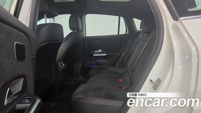 Mercedes-Benz EQA 2026 — photo 12