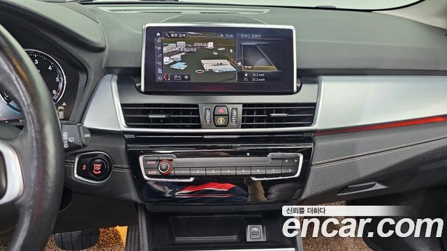 BMW 2-Series 2021 — photo 20
