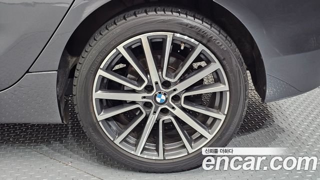 BMW 2-Series 2021 — photo 7