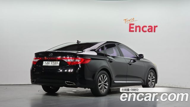 Hyundai Grandeur 2011 — photo 2