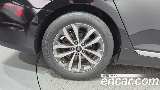Hyundai Grandeur 2011 — photo 5