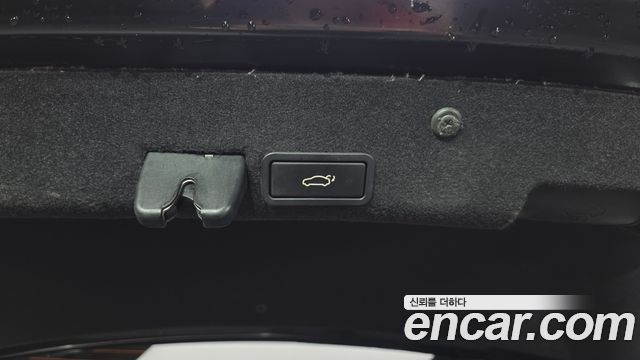 Hyundai Grandeur 2011 — photo 16