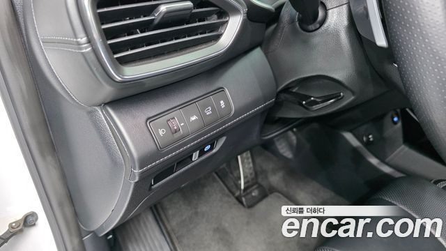 Hyundai Santafe 2023 — photo 25
