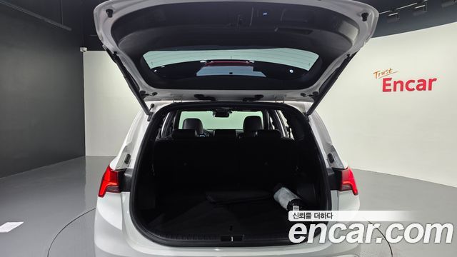 Hyundai Santafe 2023 — photo 33