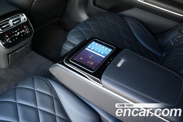 Mercedes-Benz S-Class 2022 — photo 17