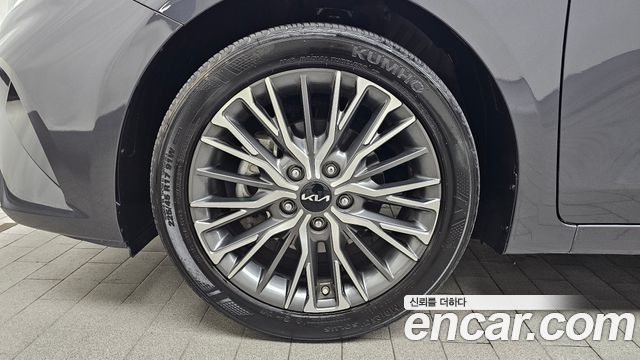 Kia K3 2024 — photo 5