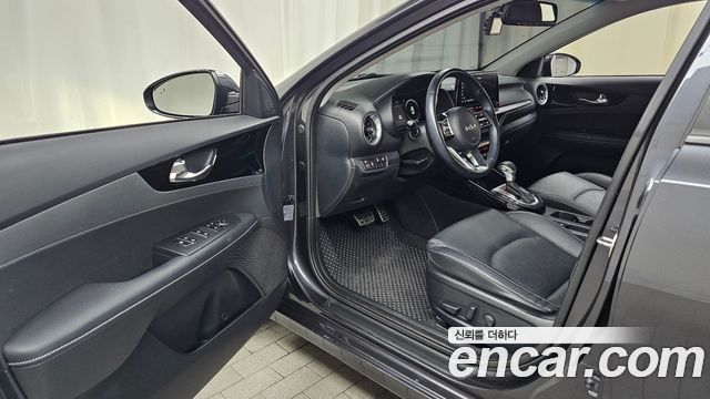 Kia K3 2024 — photo 13