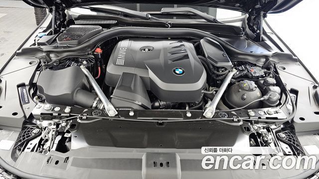 BMW 5-Series 2026 — photo 6