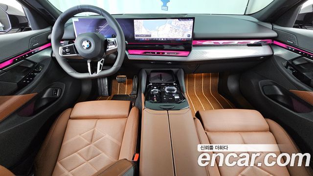 BMW 5-Series 2026 — photo 10