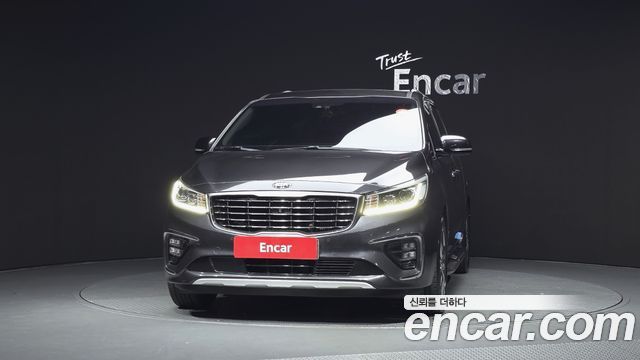 Kia Canival 2020 — photo 3