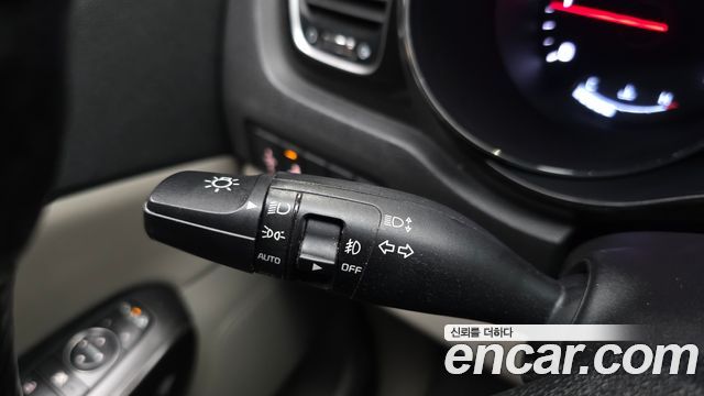 Kia Canival 2020 — photo 27