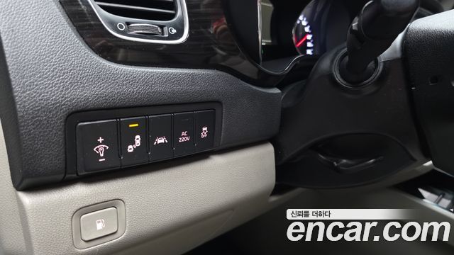 Kia Canival 2020 — photo 28