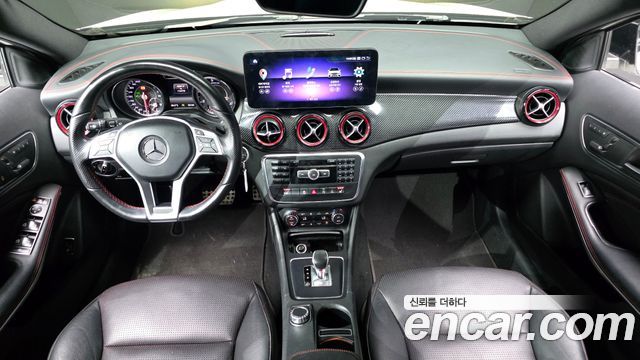 Mercedes-Benz GLA-Class 2015 — photo 7