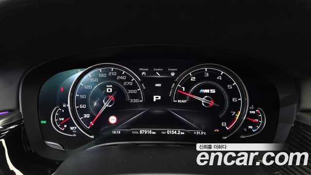 BMW M5 2018 — photo 11