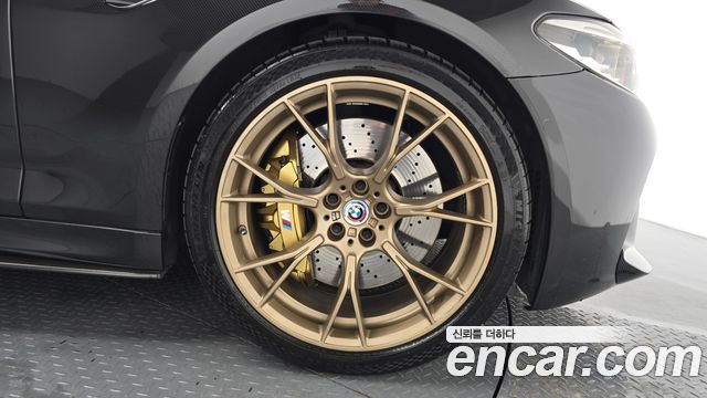BMW M5 2018 — photo 7