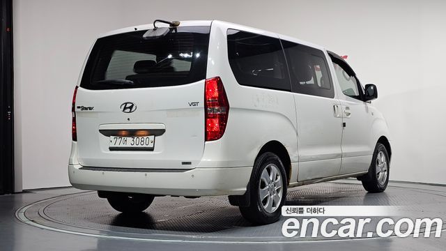Hyundai Starex 2016 — photo 2