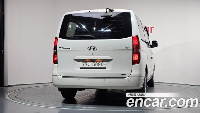 Hyundai Starex 2016 — photo 4