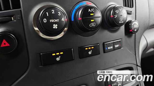 Hyundai Starex 2016 — photo 16