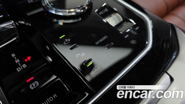 BMW i7 2024 — photo 15