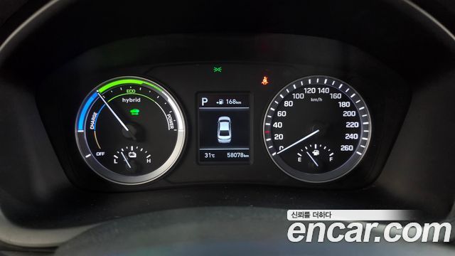 Hyundai Sonata 2018 — photo 11