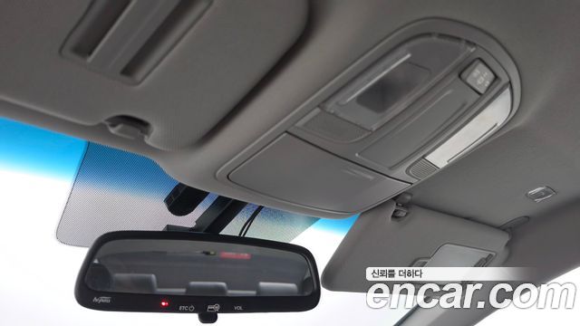 Hyundai Sonata 2018 — photo 25