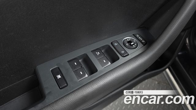 Hyundai Sonata 2018 — photo 29