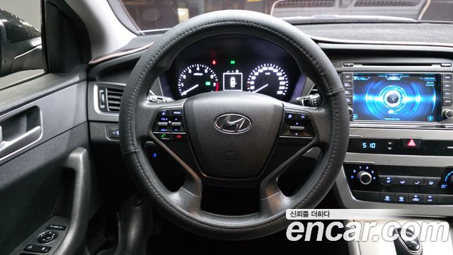 Hyundai Sonata 2015 — photo 13