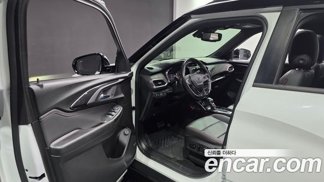 Chevrolet Korea Trailblazer 2021 — photo 13