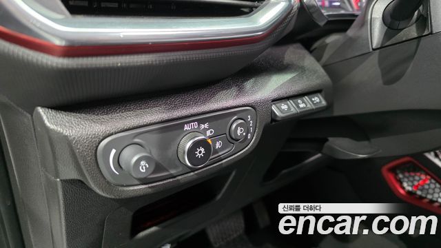 Chevrolet Korea Trailblazer 2021 — photo 18