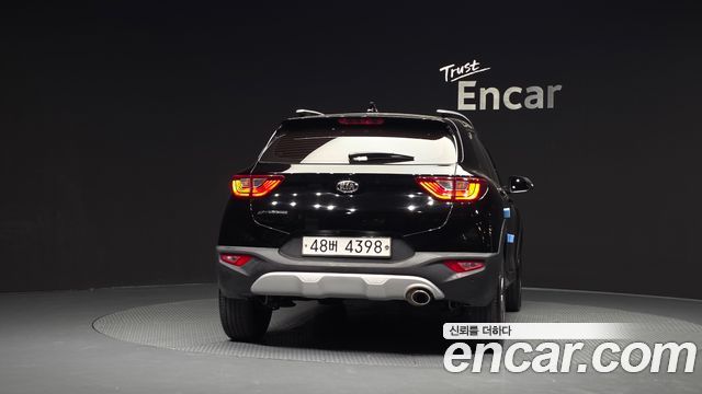 Kia Stonic 2019 — photo 4