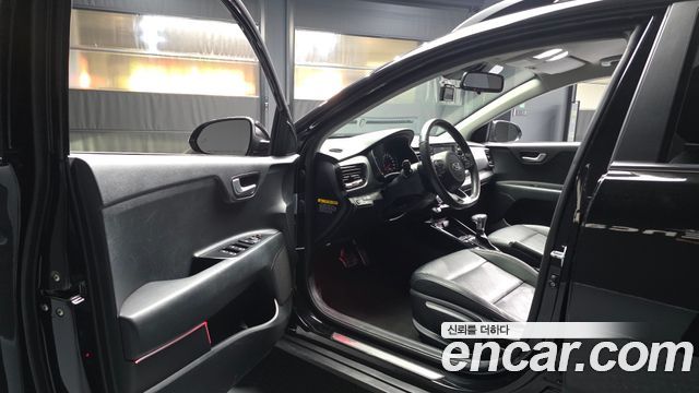 Kia Stonic 2019 — photo 10