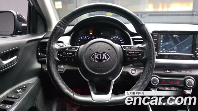 Kia Stonic 2019 — photo 13