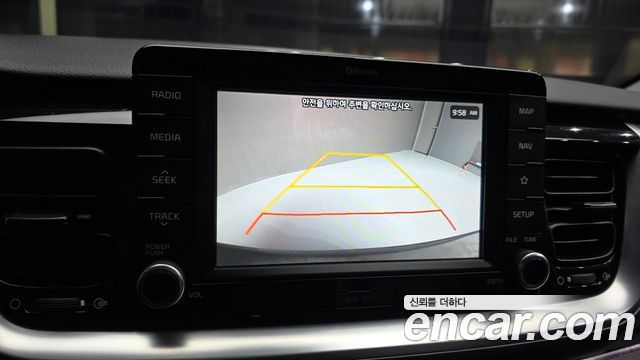 Kia Stonic 2019 — photo 16