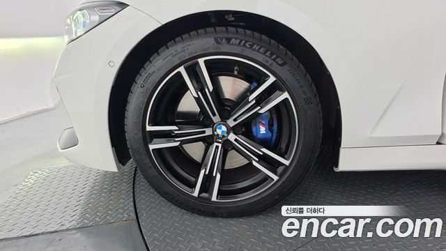 BMW 3-Series 2025 — photo 5
