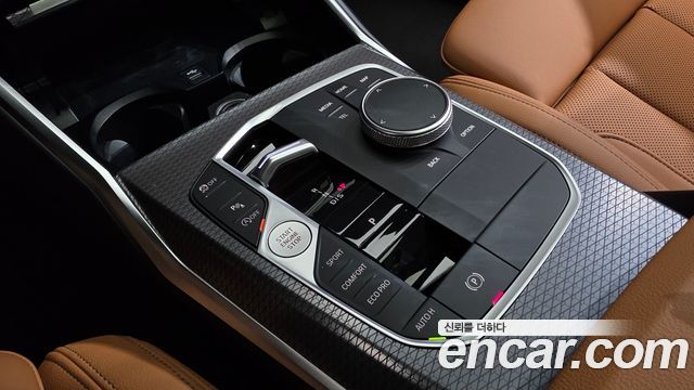 BMW 3-Series 2025 — photo 9