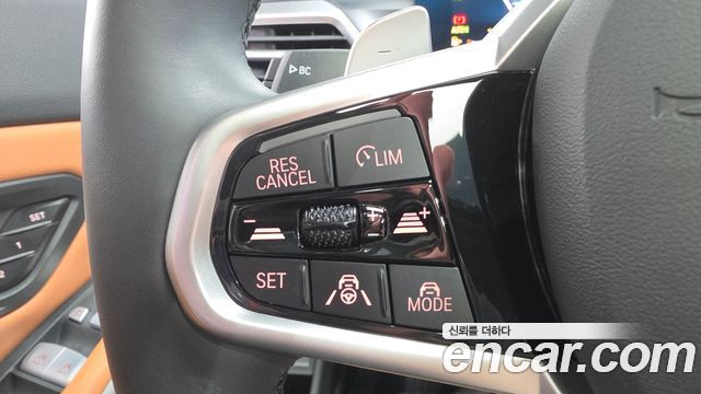 BMW 3-Series 2025 — photo 14