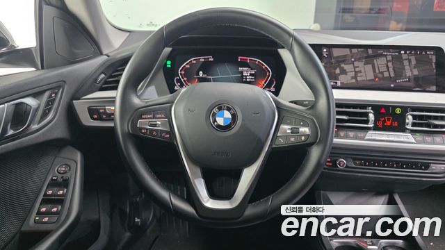 BMW 2-Series 2021 — photo 19
