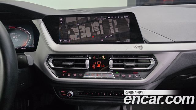 BMW 2-Series 2021 — photo 20