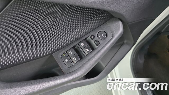 BMW 2-Series 2021 — photo 23