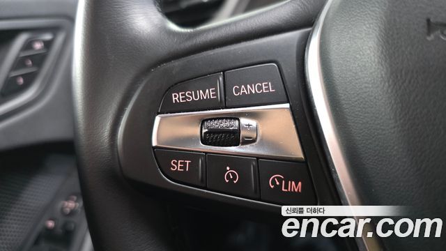 BMW 2-Series 2021 — photo 29