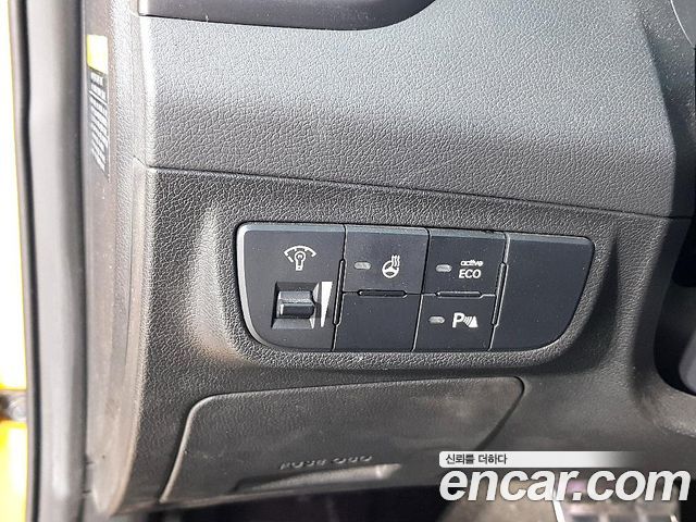 Hyundai Veloster 2016 — photo 10