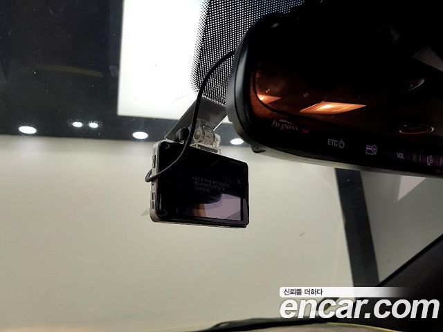 Hyundai Veloster 2016 — photo 16