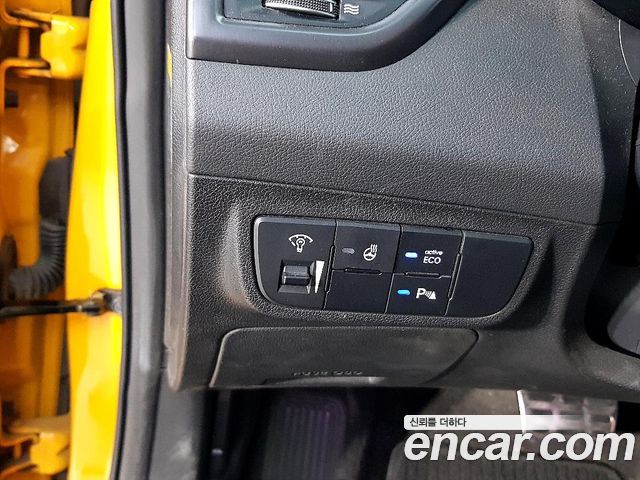 Hyundai Veloster 2016 — photo 17
