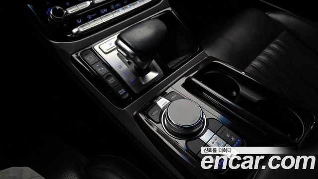 Genesis EQ900 2018 — photo 9