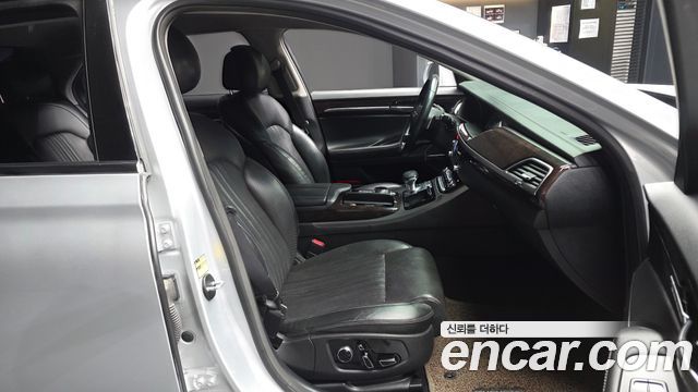 Genesis EQ900 2018 — photo 11
