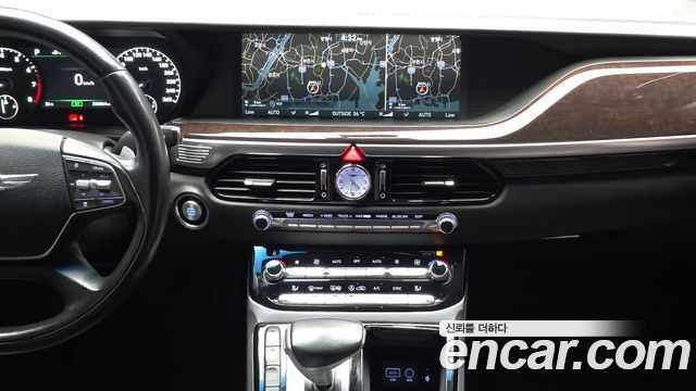 Genesis EQ900 2018 — photo 14